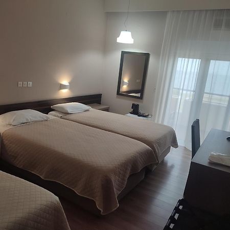 Plaza Hotel 亚历山德鲁波利斯 外观 照片