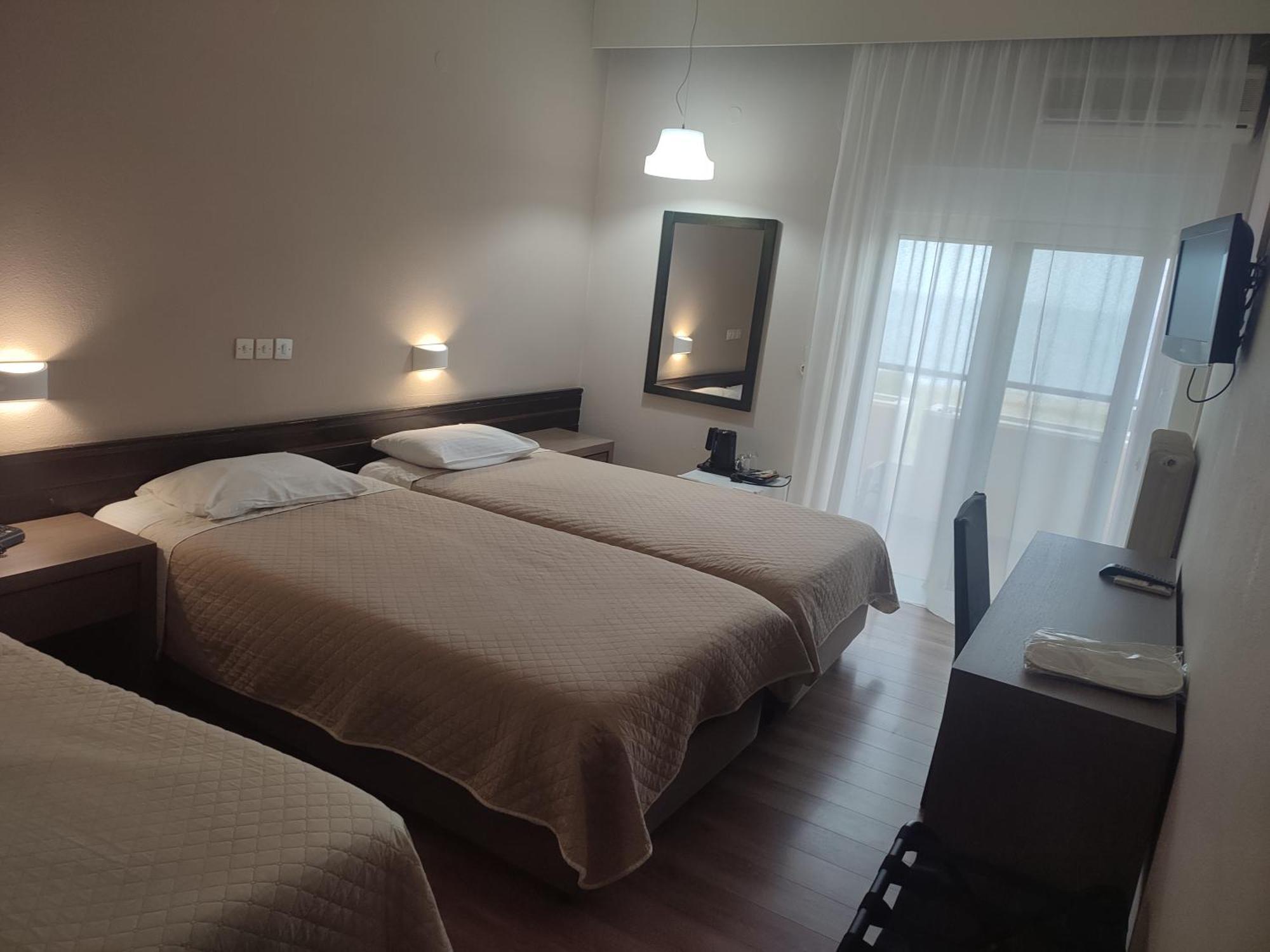 Plaza Hotel 亚历山德鲁波利斯 外观 照片